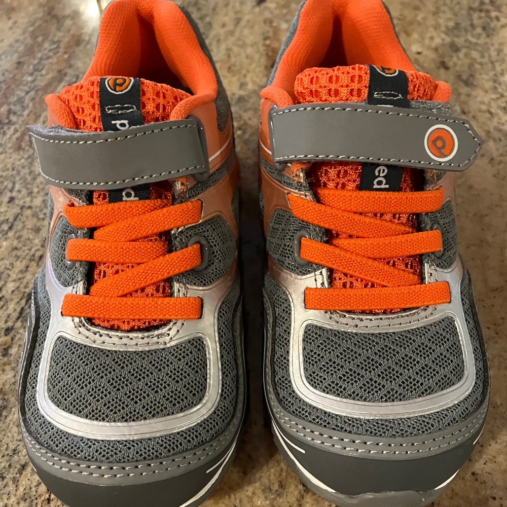 Pediped Force Sneakers New w/out box 9-9.5